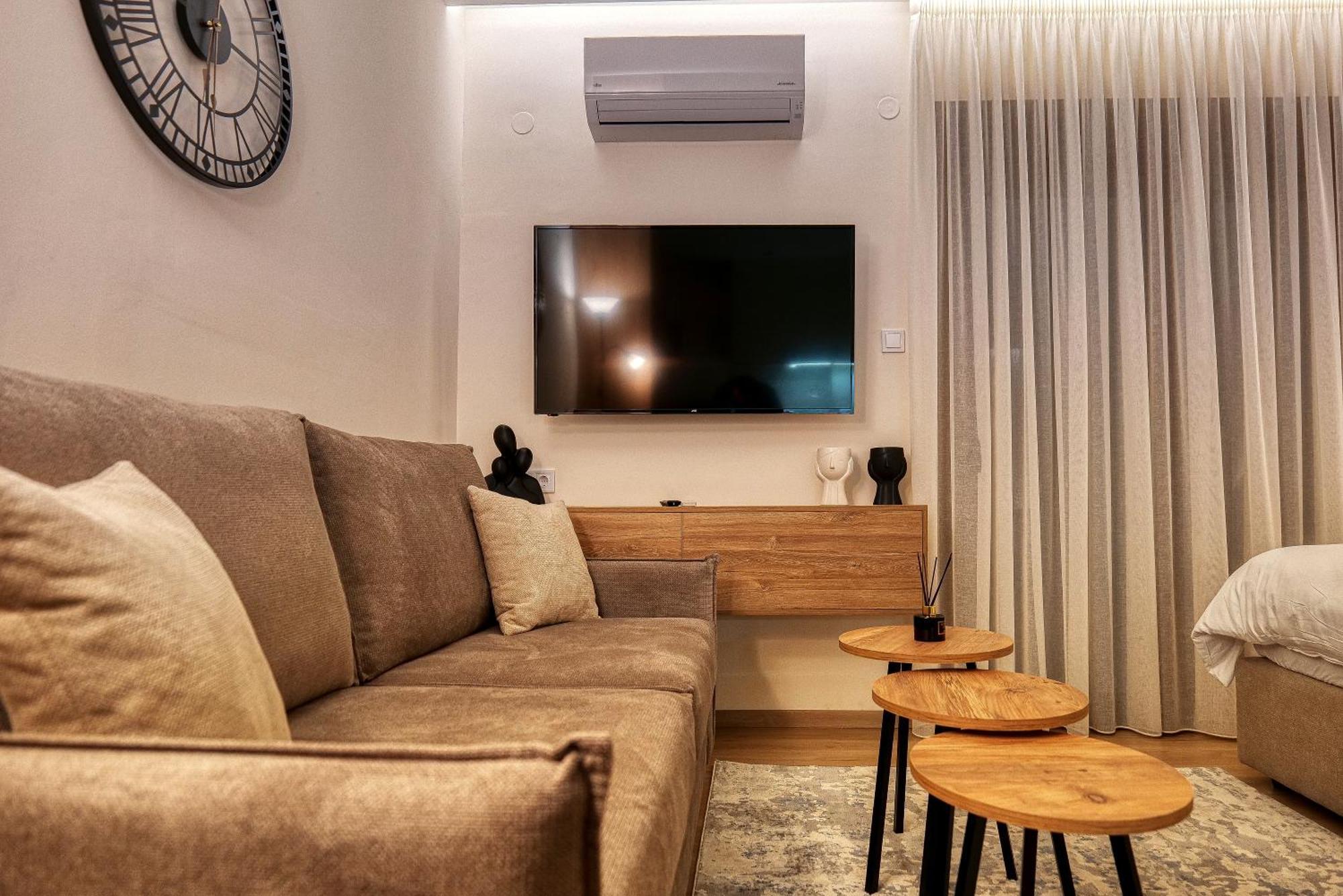 Harmony Center Luxury Apartment Komotiní Kültér fotó