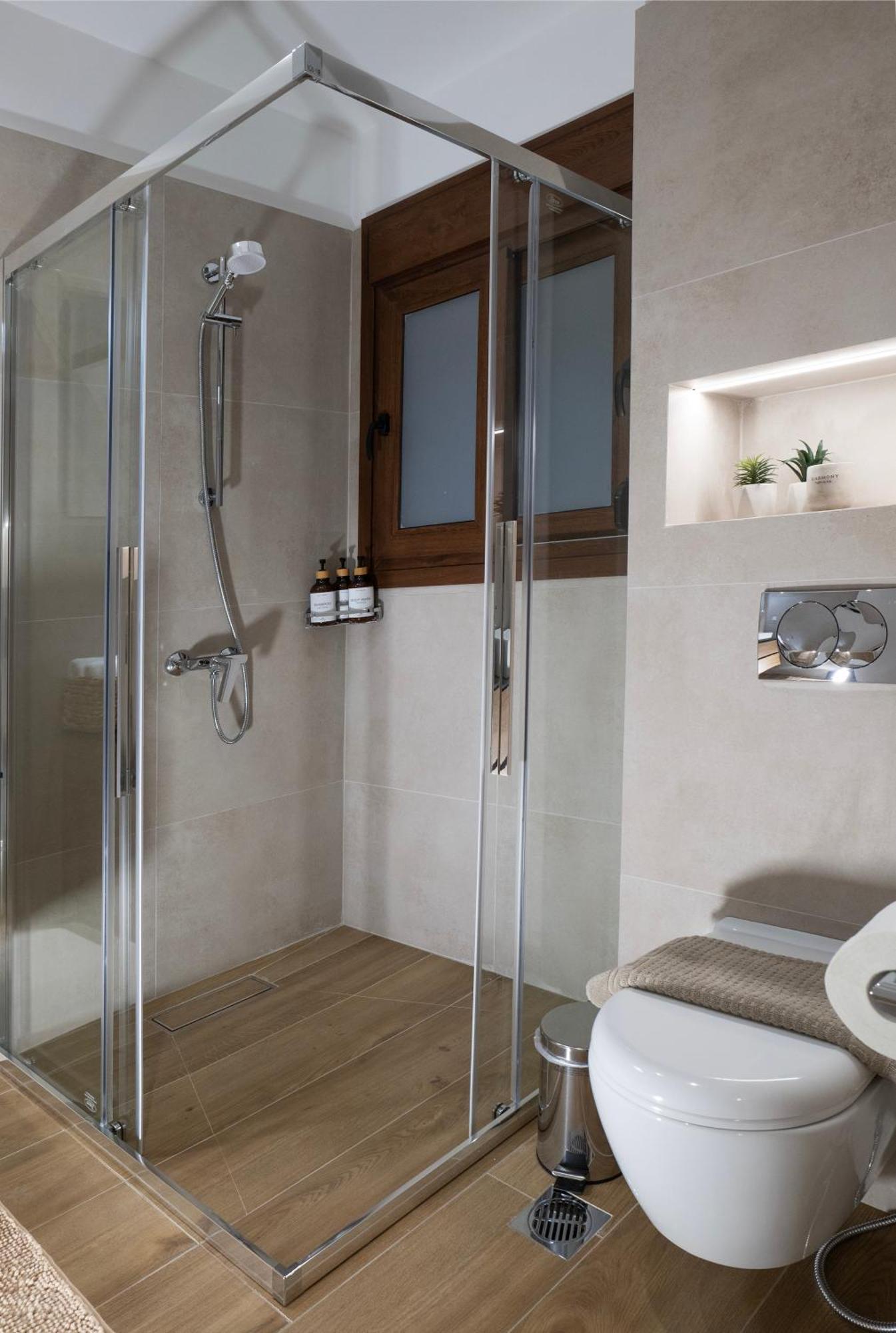 Harmony Center Luxury Apartment Komotiní Kültér fotó